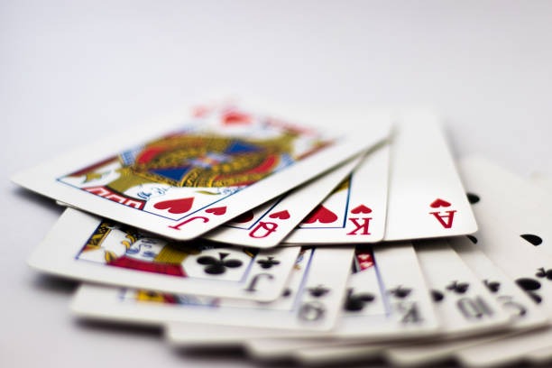 Lightning Roulette live table interface showing multiplier numbers and betting grid