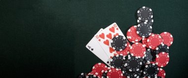 Side-by-side comparison of European and American roulette wheel layouts